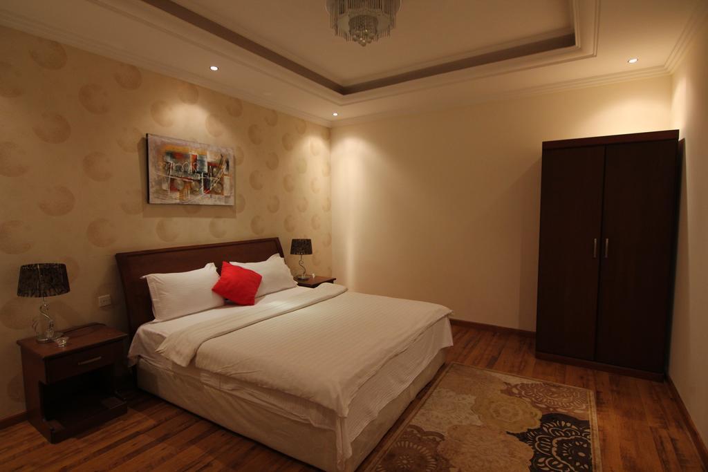 Towlan Hotel Suites 1 Riade Exterior foto