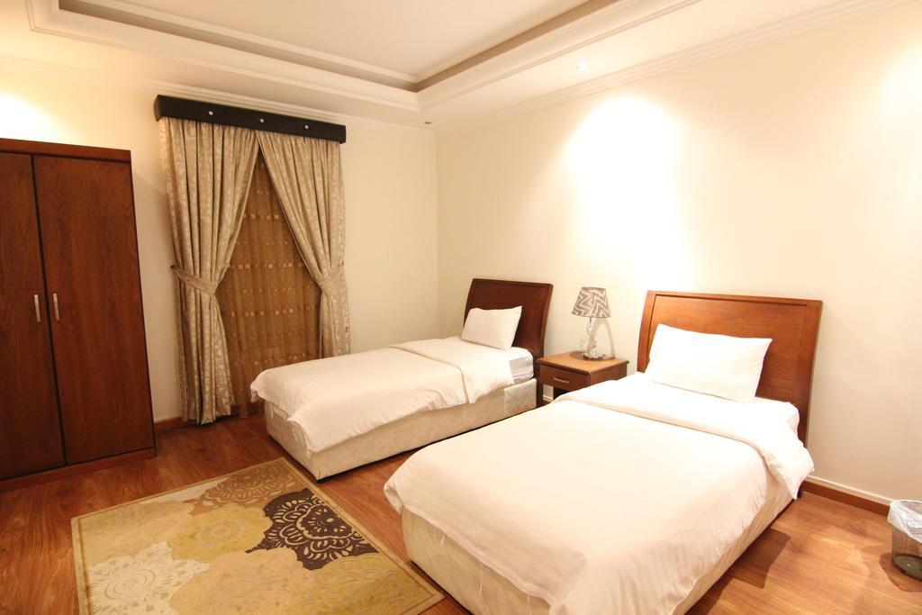 Towlan Hotel Suites 1 Riade Exterior foto