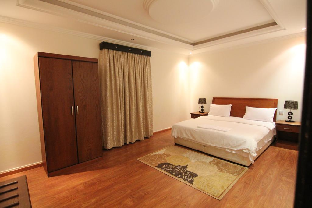 Towlan Hotel Suites 1 Riade Quarto foto